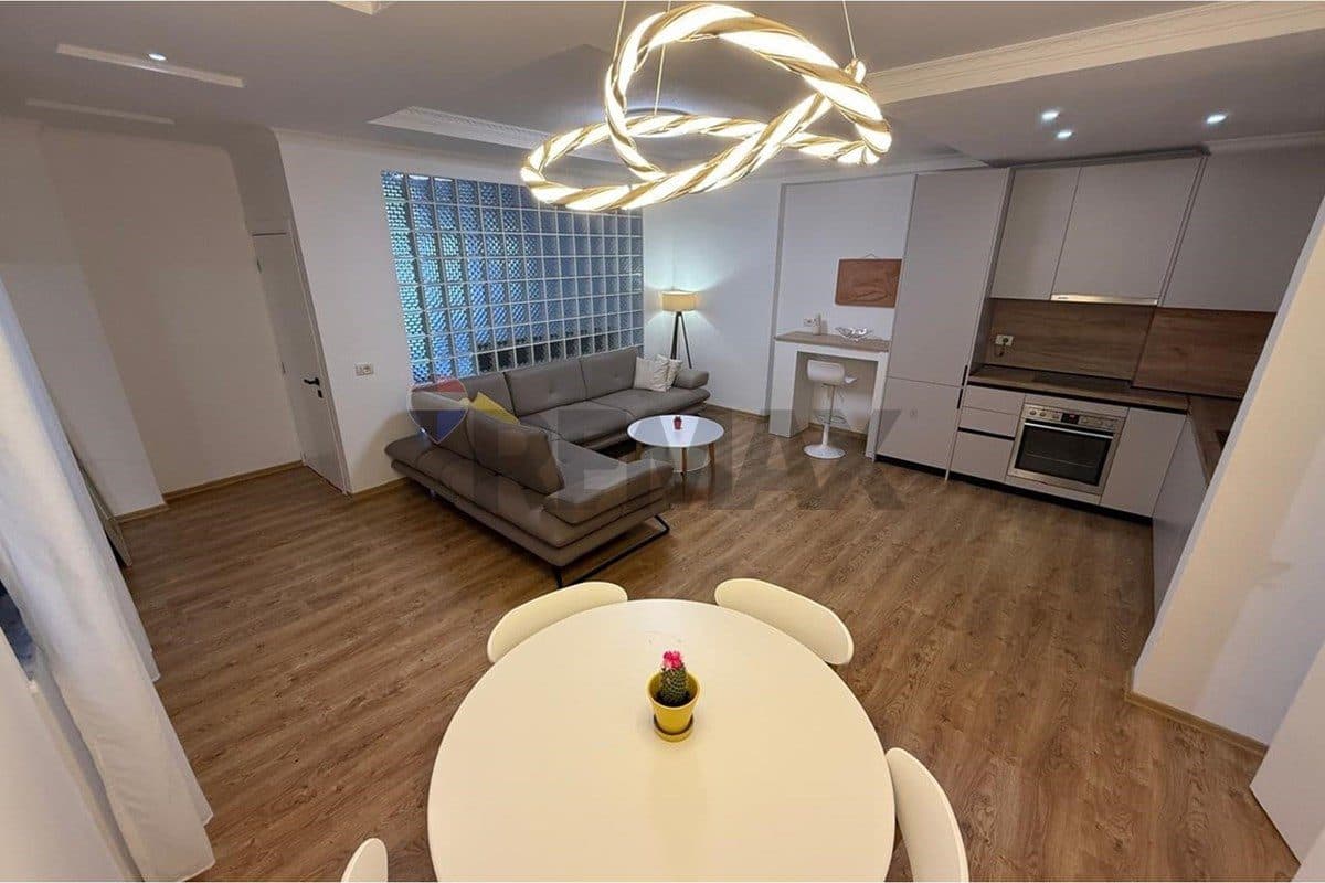 Apartament - Në Shitje - Rruga e Thesarit, Tiranë 4