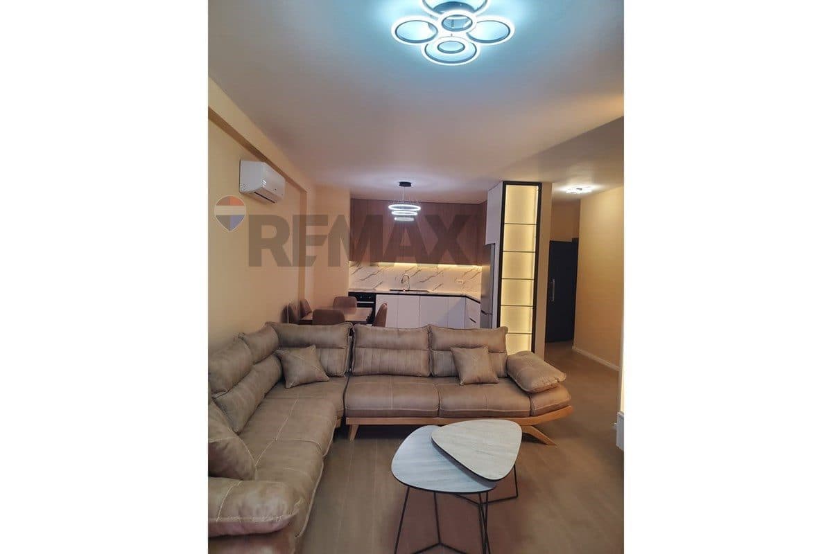 Apartament - Për Qira - Liqeni I Thatë, Tiranë