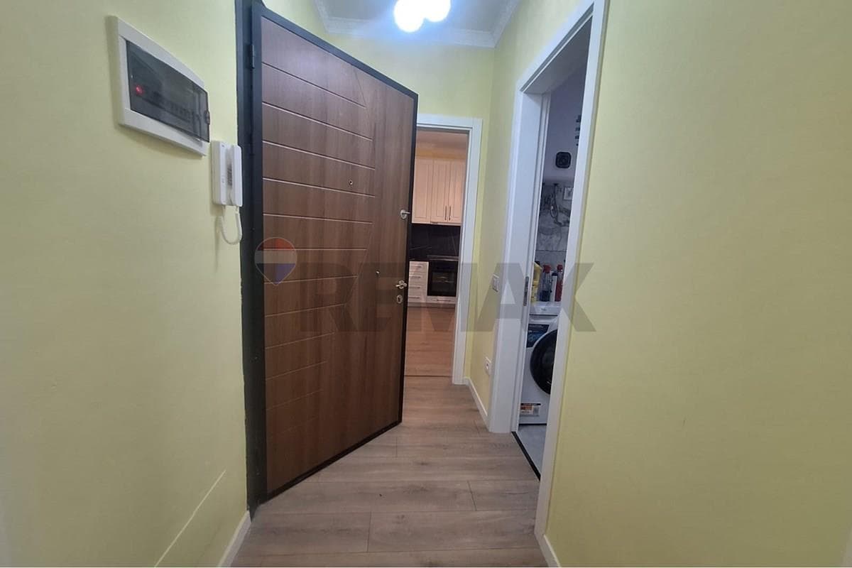 Apartament - Për Qira - Bulevardi Blu, Kamëz