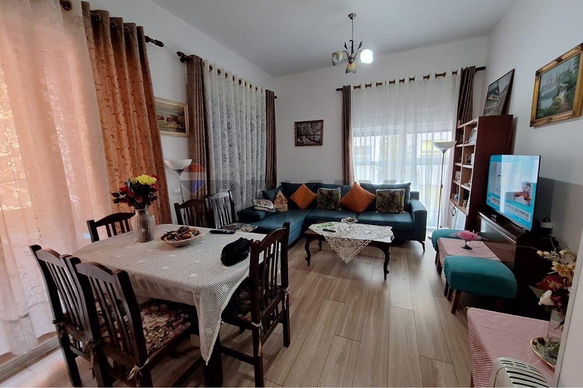 Apartament - Në Shitje - Kompleksi Mangalem, Tiranë