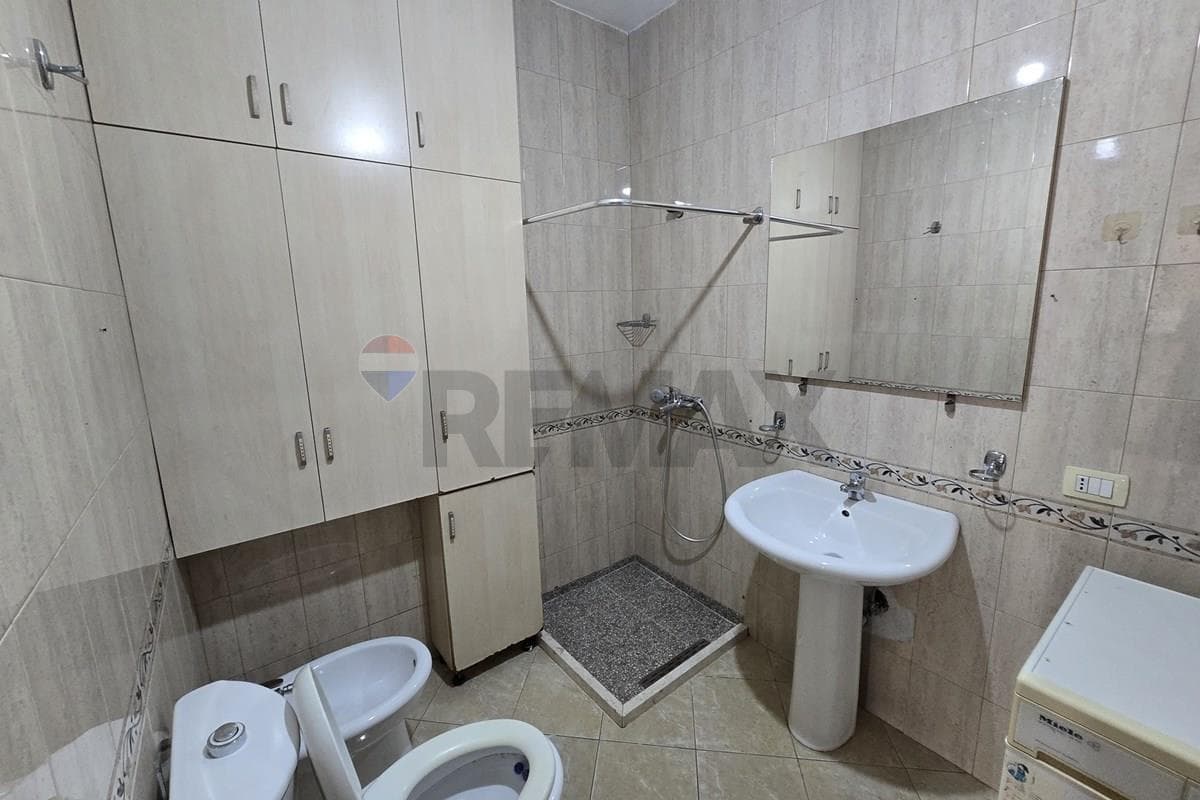 Apartament - Për Qira - Rruga Don Bosko, Tiranë