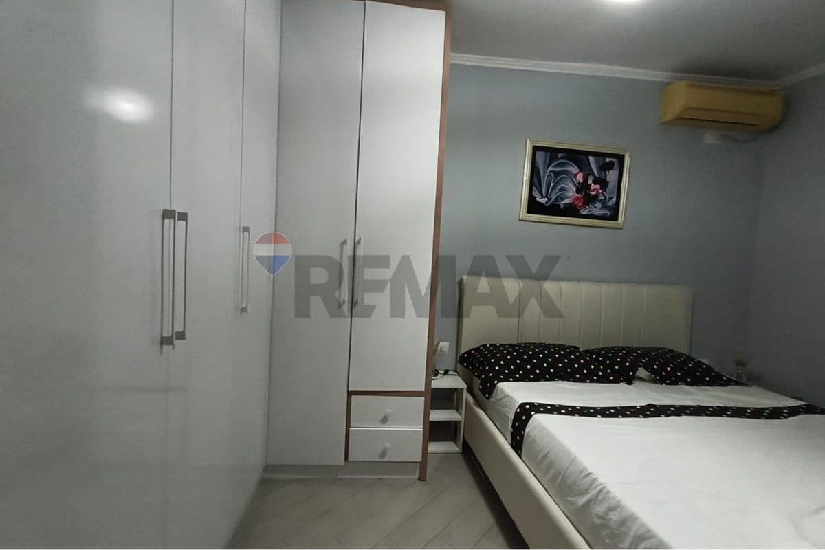 Apartament - Në Shitje - Rruga Fortuzi, Tiranë 4