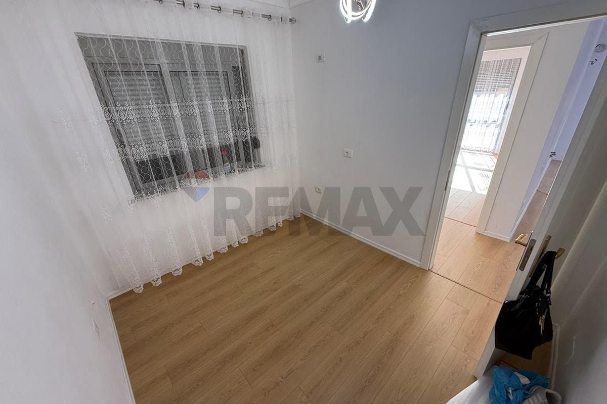 Apartament - Në Shitje - Rruga Sotir Caci, Tiranë 4