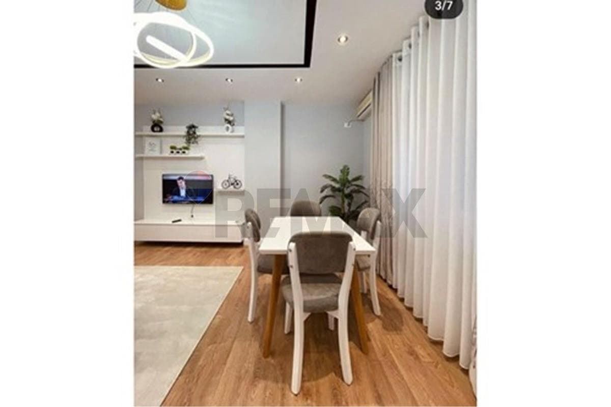 Apartament - Për Qira - Rruga Frosina Plaku, Tiranë 2