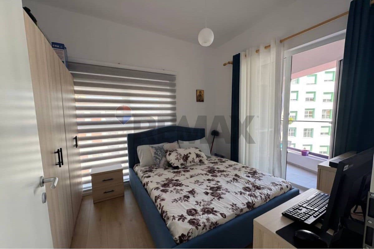 Apartament - Në Shitje - Rruga Ali Demi, Tiranë 3