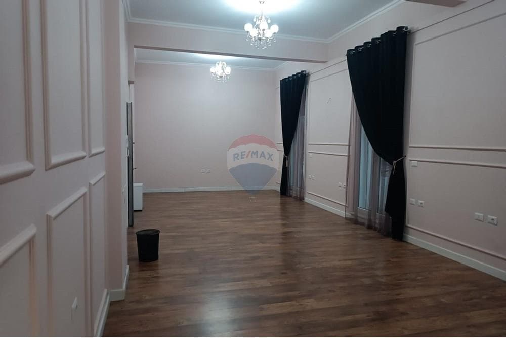 Apartament - Për Qira - Rruga Hoxha Tahsin, Tiranë 2