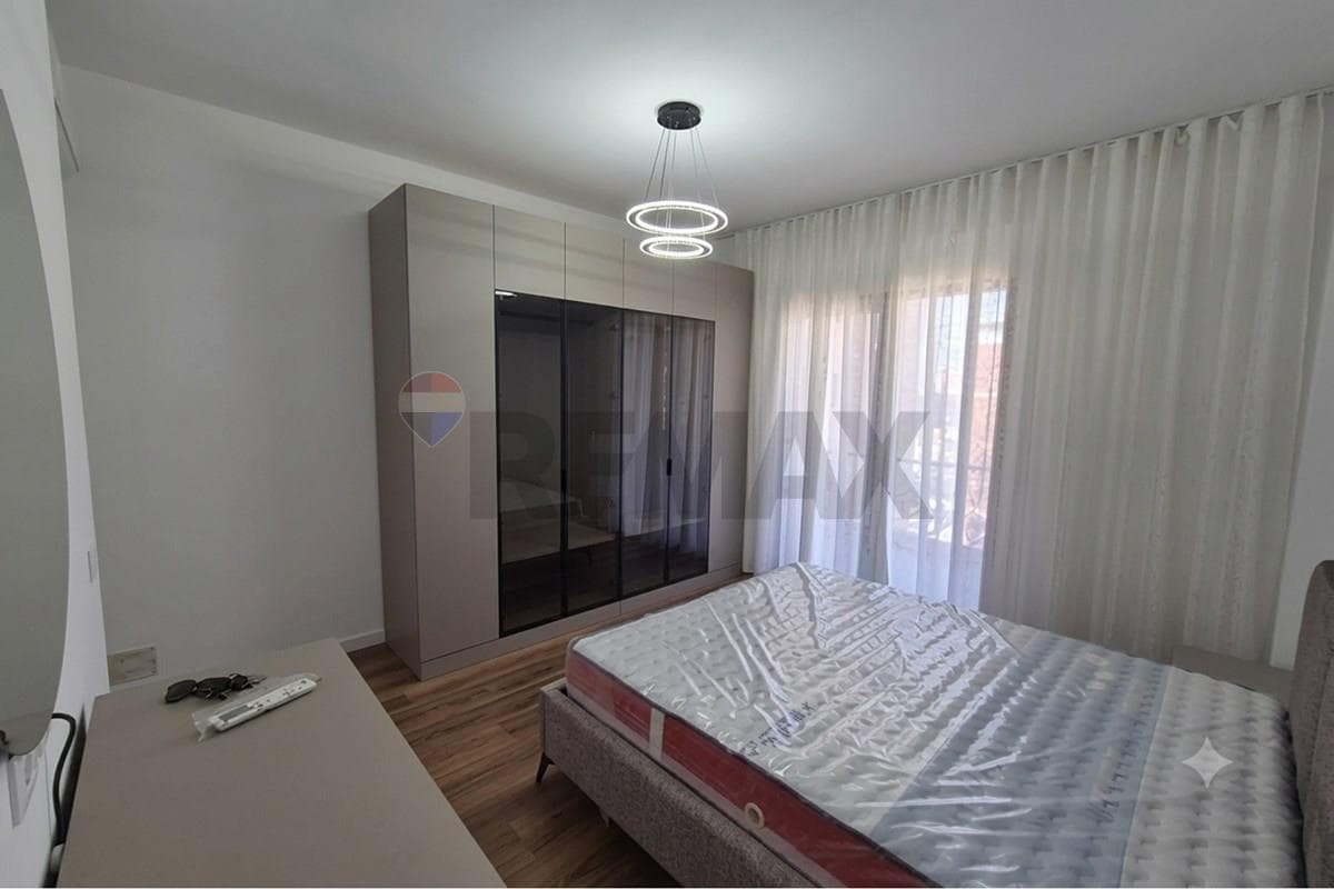 Apartament - Për Qira - Rruga Abedin Rexha, Tiranë 4