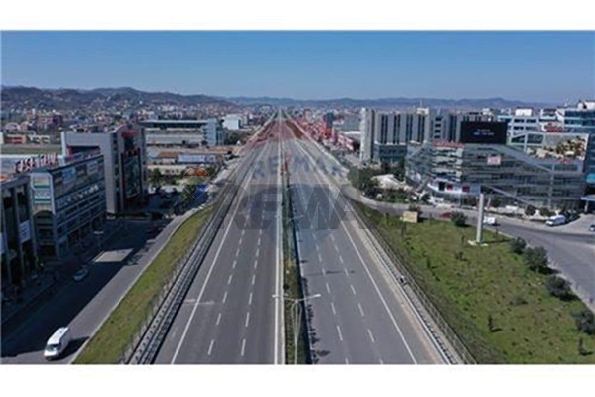 Magazine - Për Qira - Autostrada Tiranë Durrës, Tiranë 3