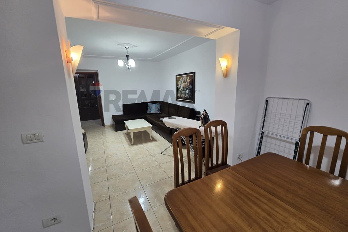 Apartament - Për Qira - Rruga Muhamet Gjollesha, Tiranë 3