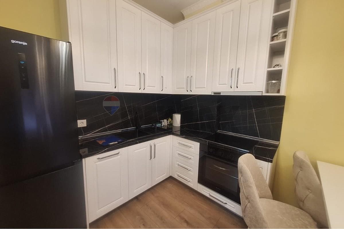 Apartament - Për Qira - Bulevardi Blu, Kamëz