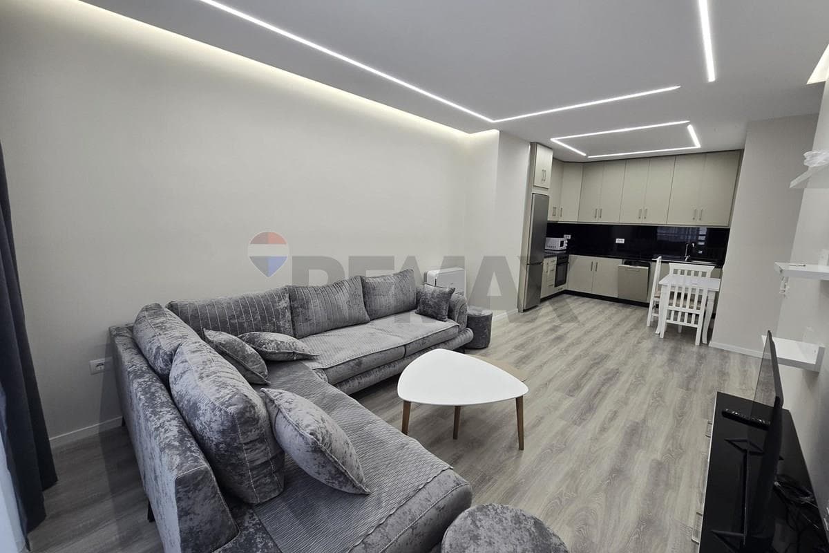 Apartament - Për Qira - Aura Rezidencë, Tiranë