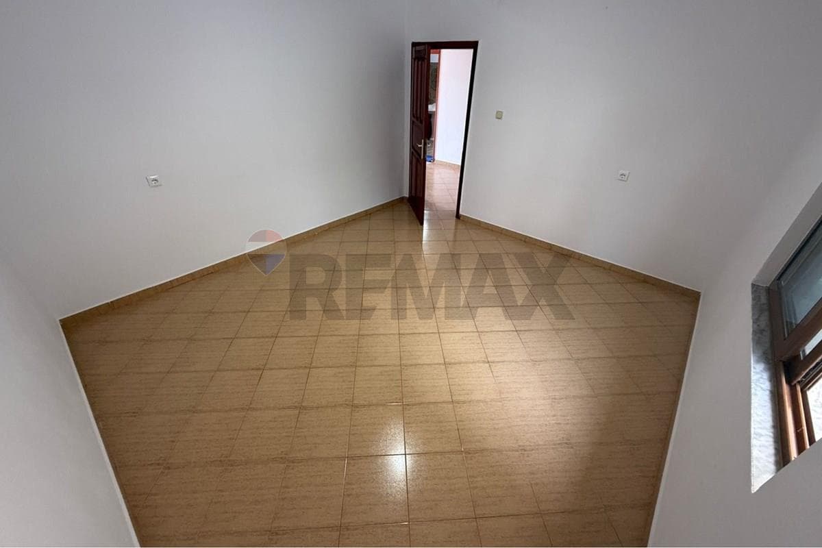 Apartament - Për Qira - Rruga Ali Demi, Tiranë 2