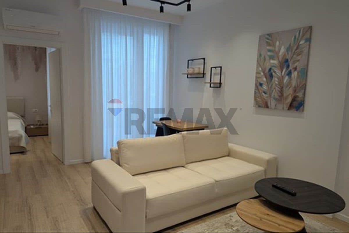 Apartament - Në Shitje - Kopshti Botanik, Tiranë 2