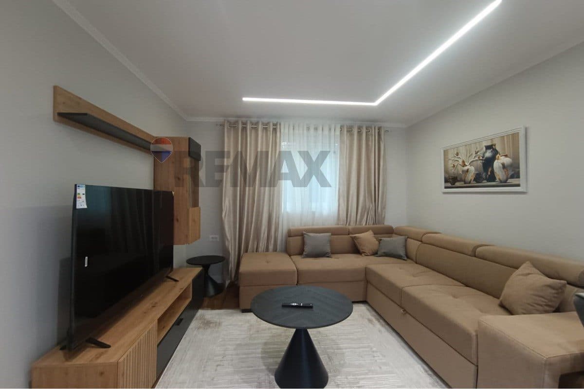 Apartament - Për Qira - 9 Katëshet, Tiranë 3