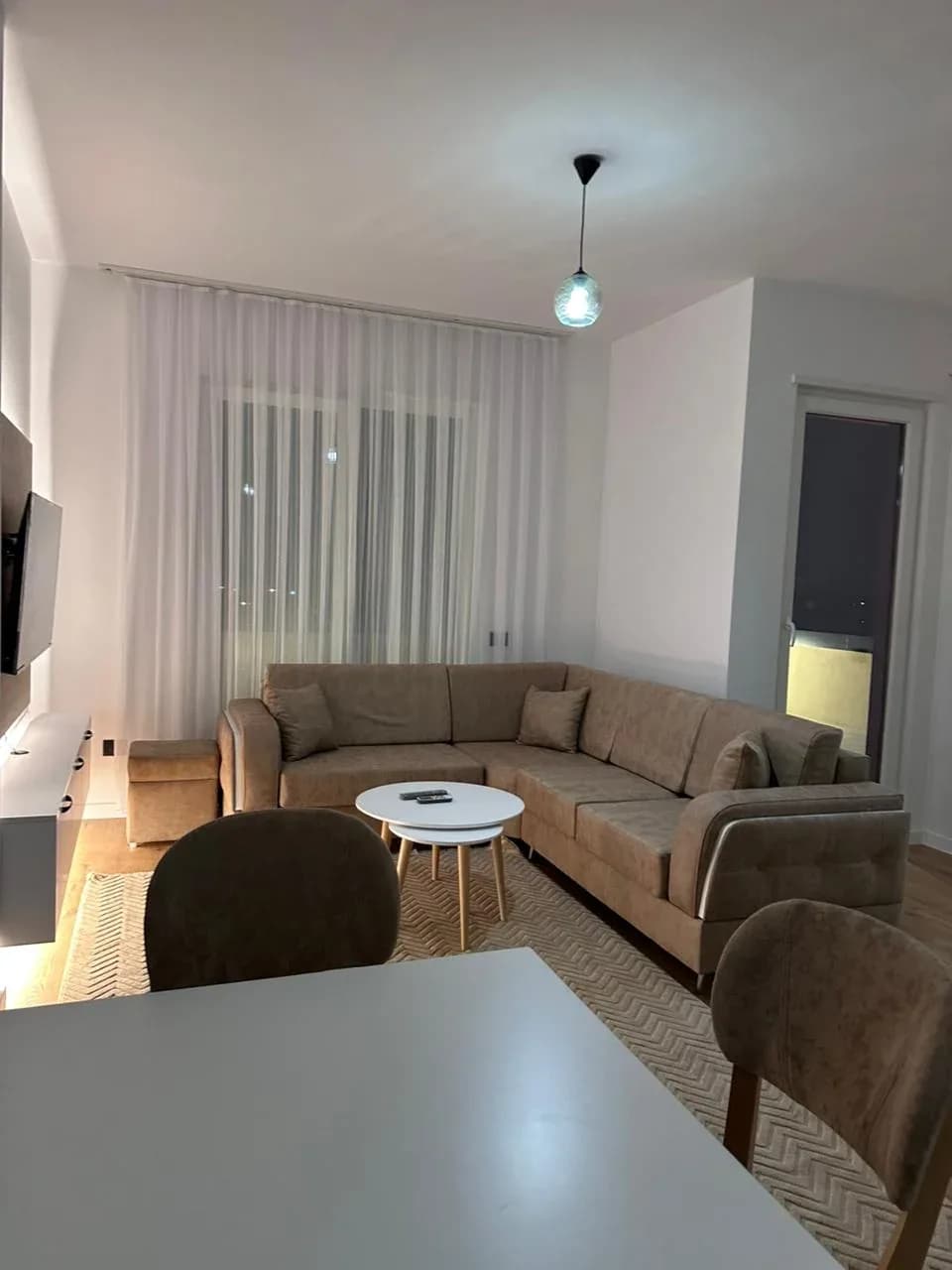 APARTAMENT ME QERA 1+1 PASKUQAN 45.000 LEKE