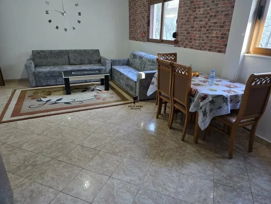 APARTAMENT ME QERA 1+1 VILAT GJERMANE 45.000 LEKE 2
