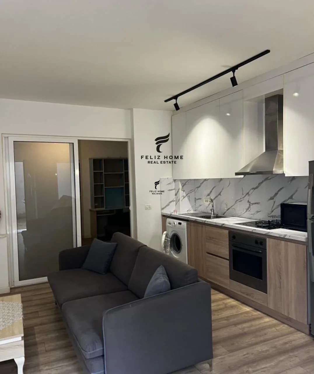 APARTAMENT ME QERA 1+1 RRUGA E BARRIKADAVE 48.000 LEKE 2