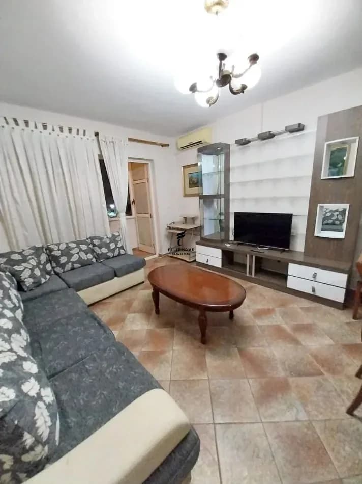 APARTAMENT ME QERA 1+1 KOMUNA E PARISIT 55.000 LEKE 2