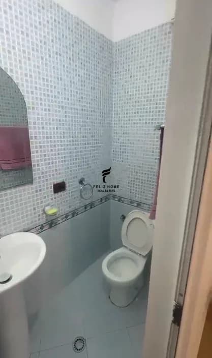 ZYRE ME QERA 120 M2 GARDA 90.000 LEKE 3