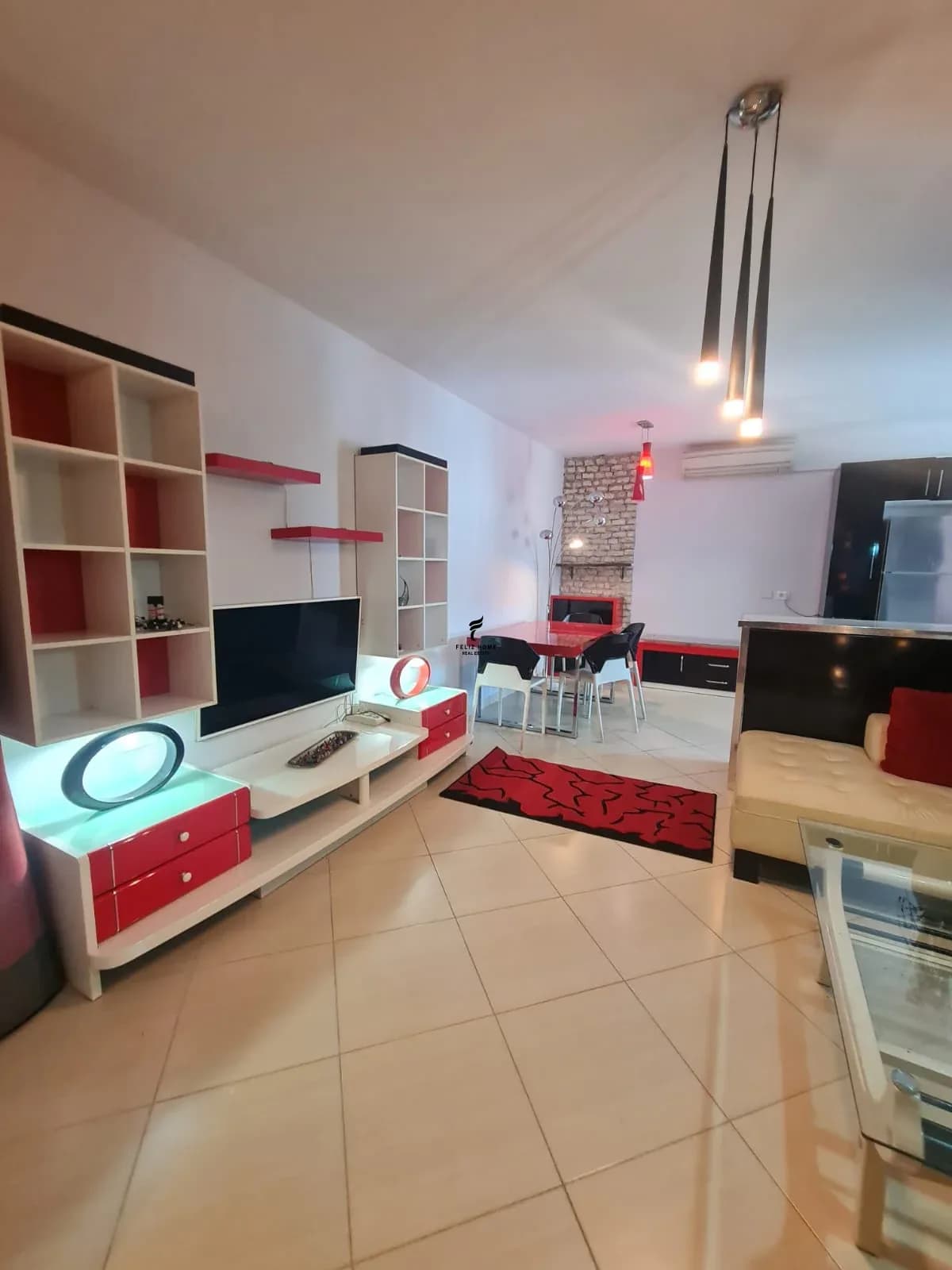 APARTAMENT ME QERA 2+1 RRUGA NDRE MJEDA 75.000 LEKE