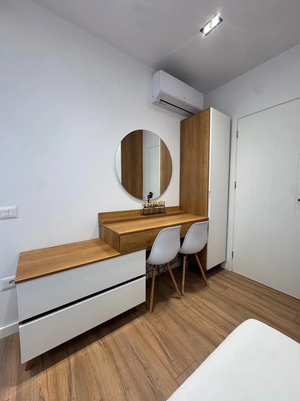 APARTAMENT ME QERA 1+1 RRUGA KAVAJES 650 EURO 4