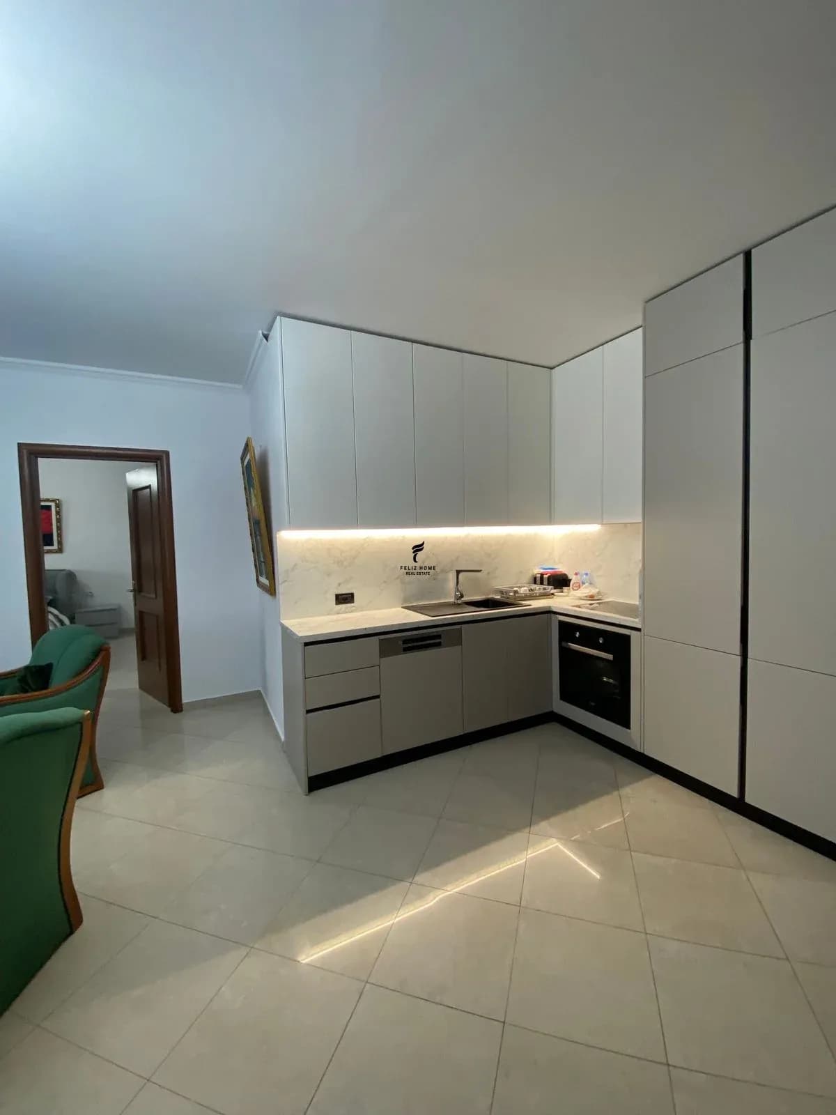 APARTAMENT ME QERA 1+1 BLLOK 1000 EURO