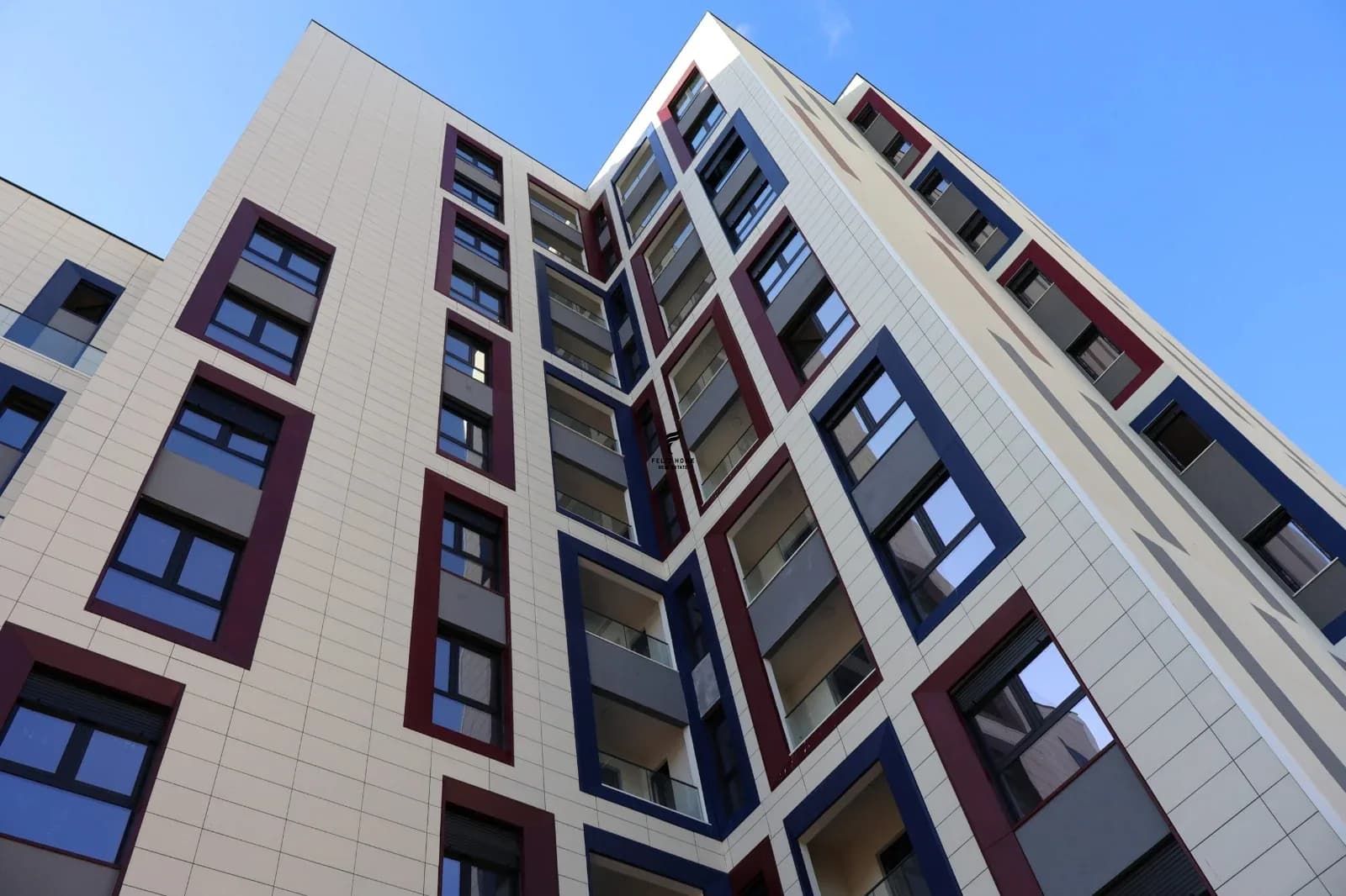 SHITET APARTAMENT 2+1+2 KOMUNA E PARISIT 309.000 EURO