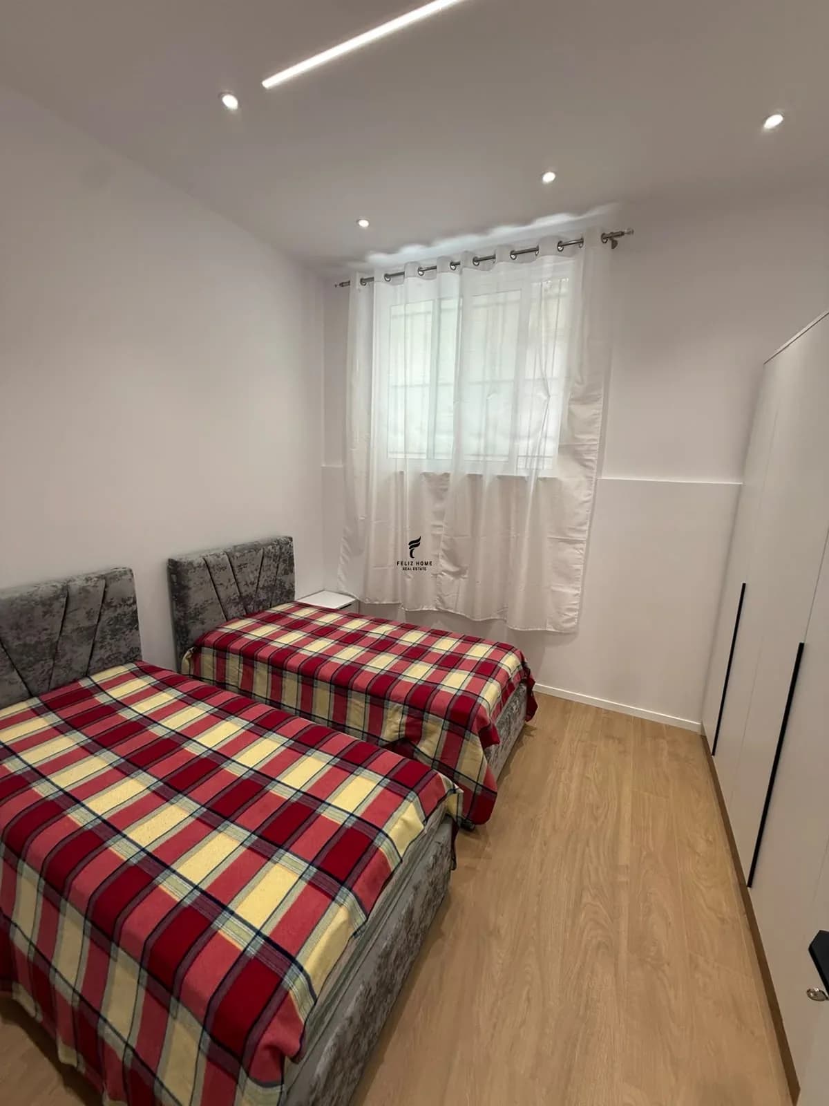 APARTAMENT ME QERA 2+1 KODRA E DIELLIT 60.000 LEKE 4