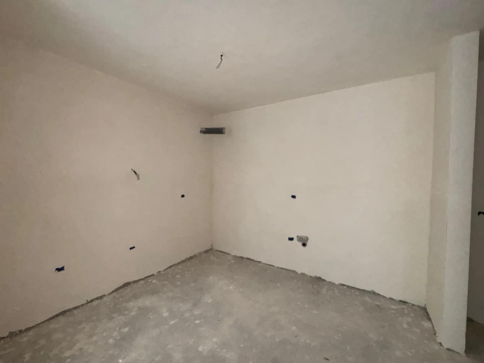 SHITET APARTAMENT 1+1 ISH FUSHA E AVIACIONIT 130.000 EURO 3