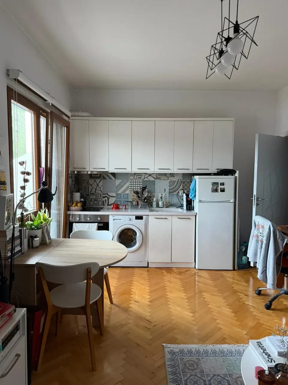 2 APARTAMENT ME QERA 1+1 & GARSONIERE MYSLYM SHYRI 90.000 LEKE 4