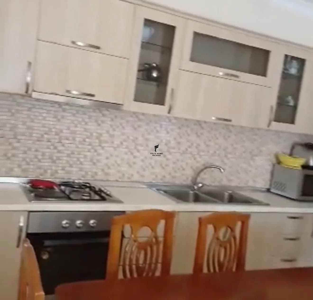 APARTAMENT ME QERA 2+1 ASTIR 50.000 LEKE 2