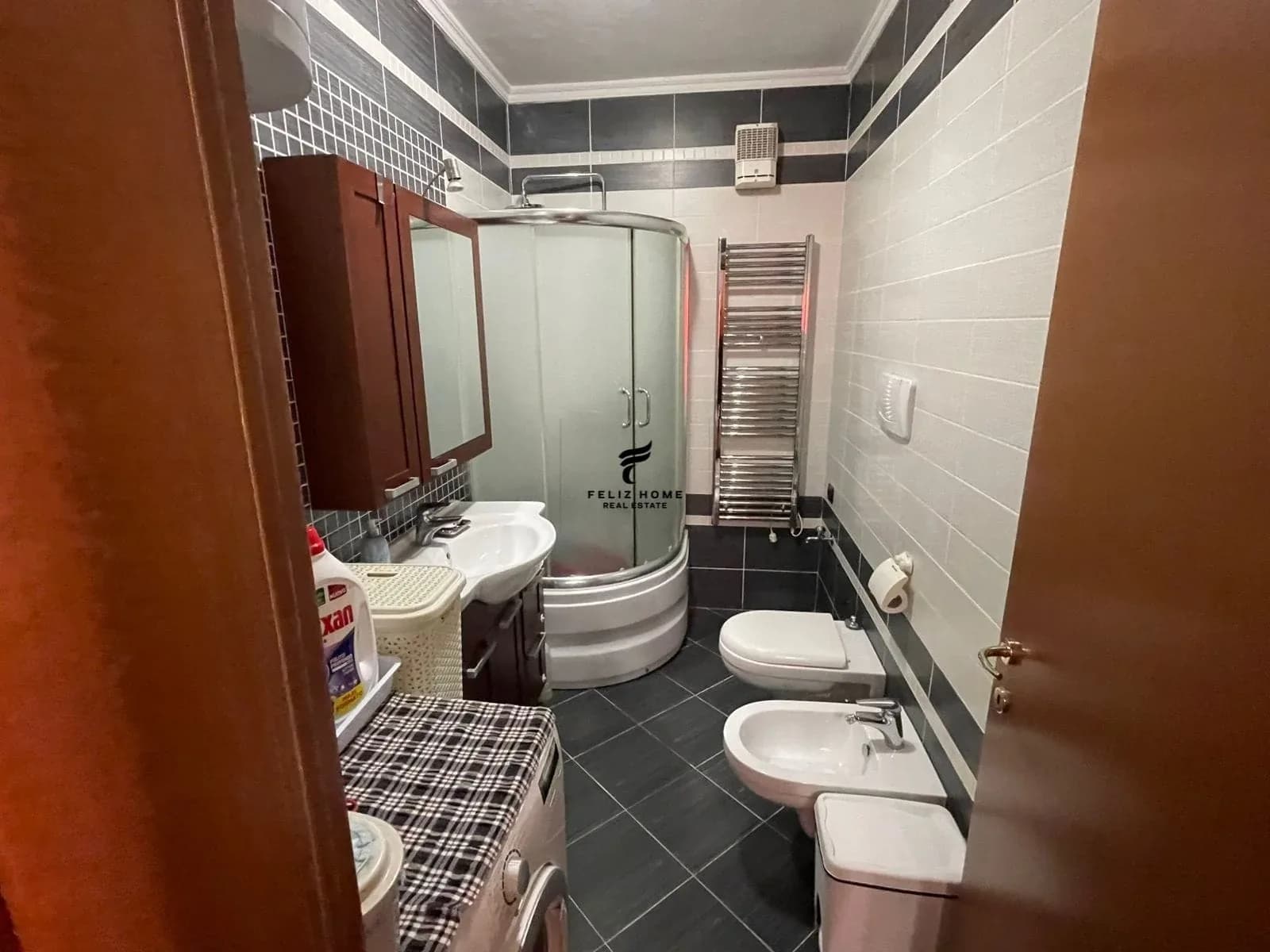 SHITET APARTAMENT 2+1 RRUGA ELBASANIT 500.000 EURO 3