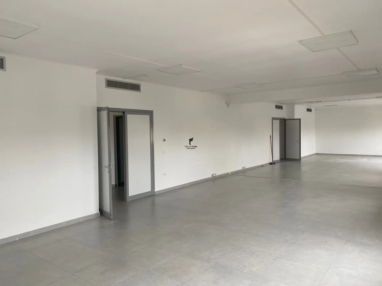 GODINE BIZNESI ME QERA 2000 M2 DELIJORGJI 14.000 EURO NETO