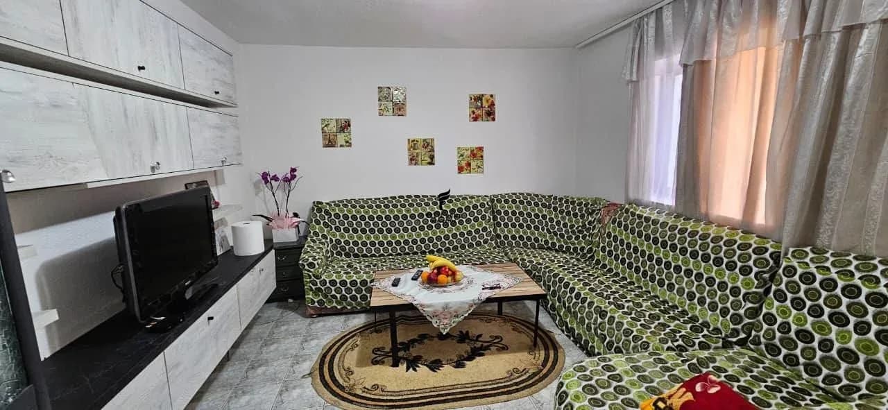 APARTAMENT ME QERA 1+1 KOMUNA PARISIT 45.000 LEKE