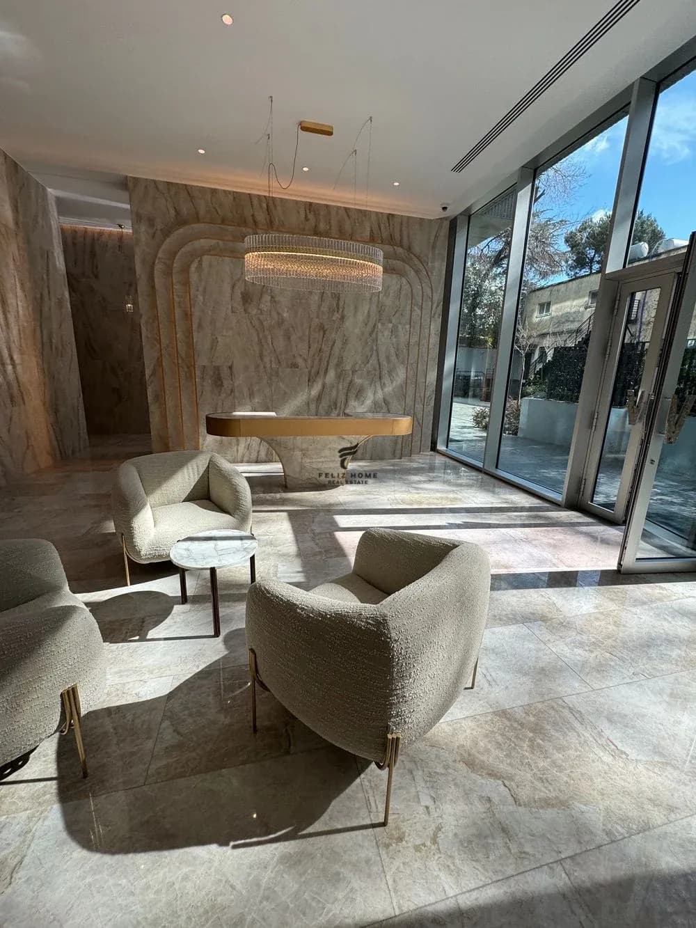 ZYRE ME QERA 264.71 M2 BLLOK 9.300 EURO