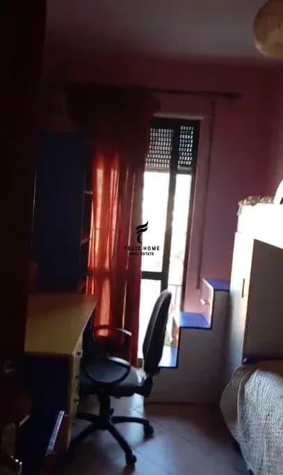 APARTAMENT ME QERA 3+1 RRUGA E KAVAJES 80.000 LEKE 3