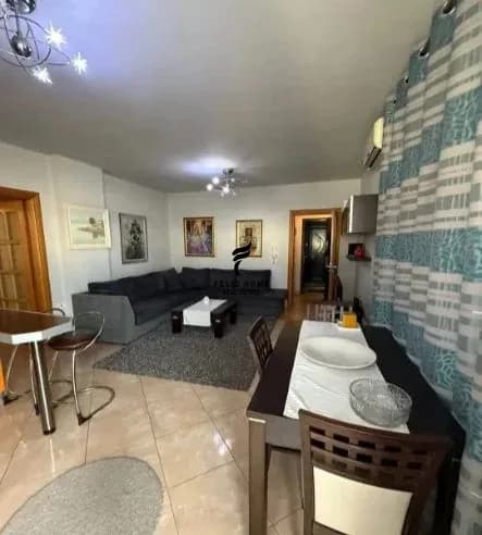 APARTAMENT ME QERA 2+1+2 ISH PARKU 65.000 LEKE 1