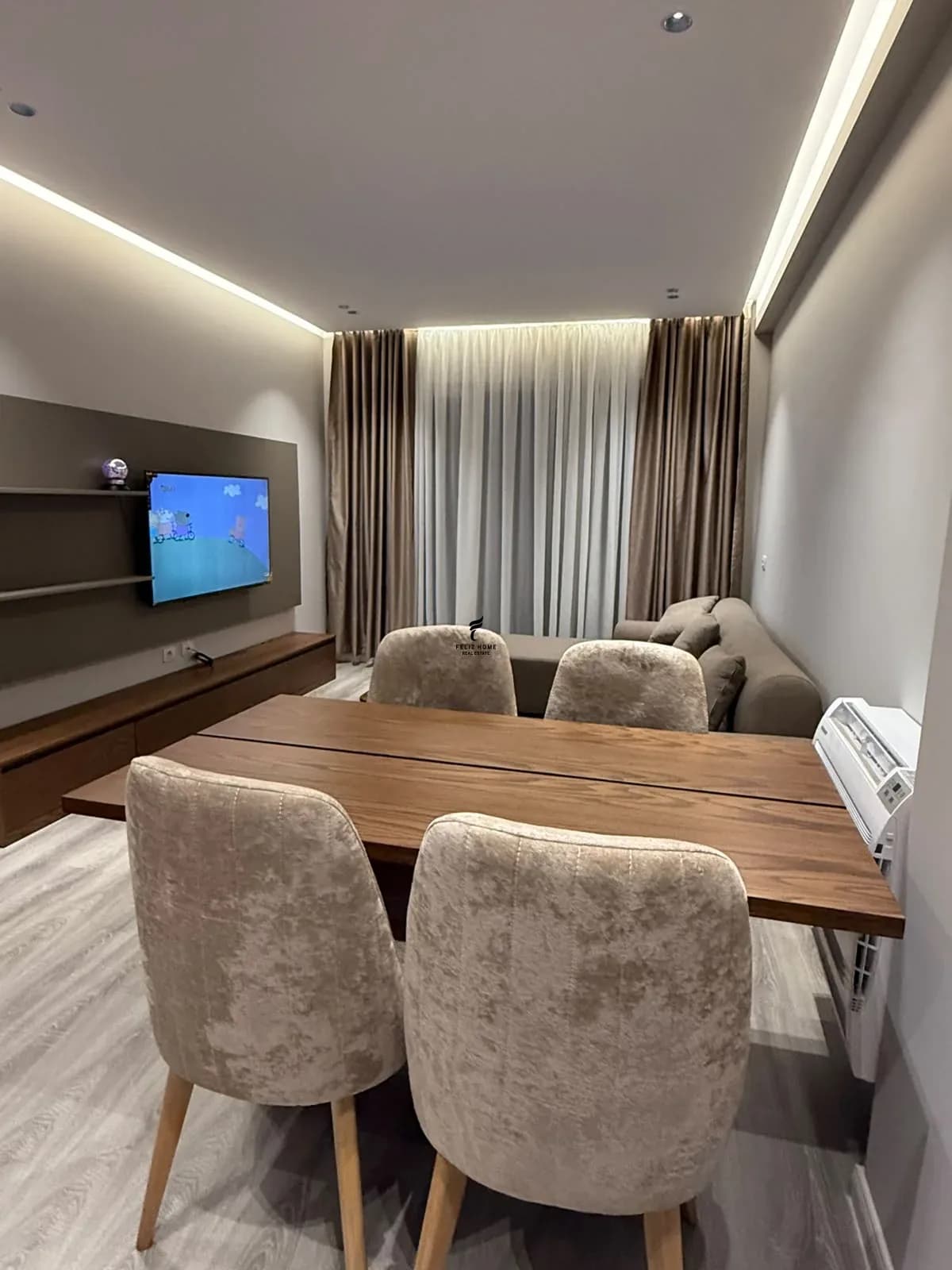 APARTAMENT ME QERA 1+1 LAPRAKE 70.000 LEKE 2