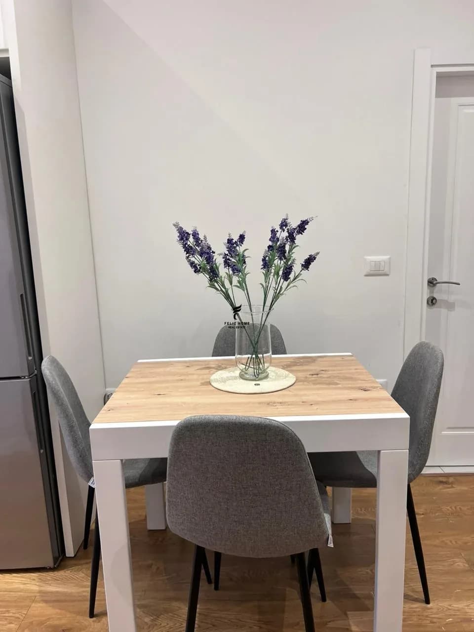 APARTAMENT ME QERA 2+1 RRUGA DURRESIT 75.000 LEKE 4