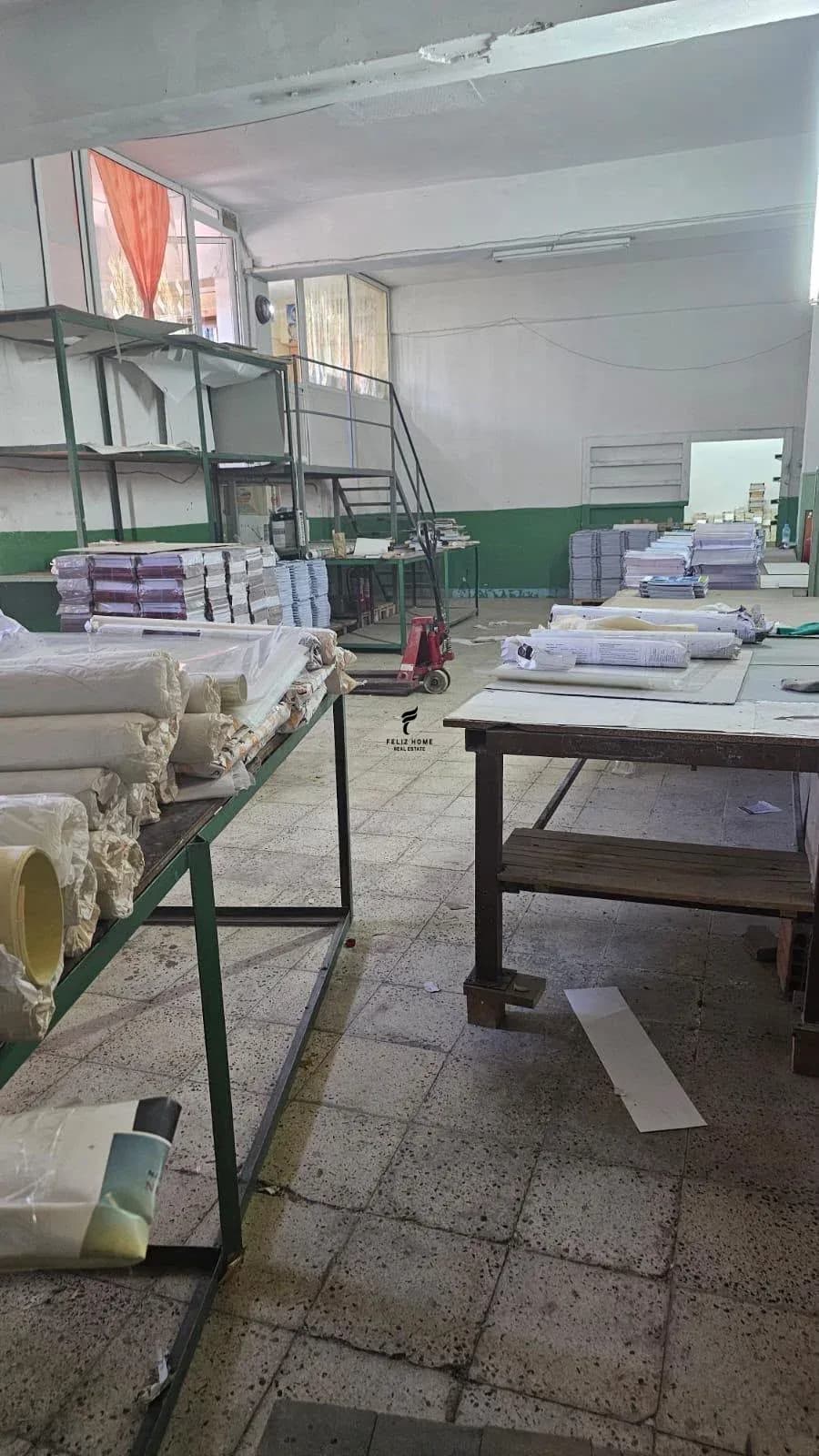 MAGAZINE ME QERA 600 M2 SAUKU I RI 200.000 LEKE 3