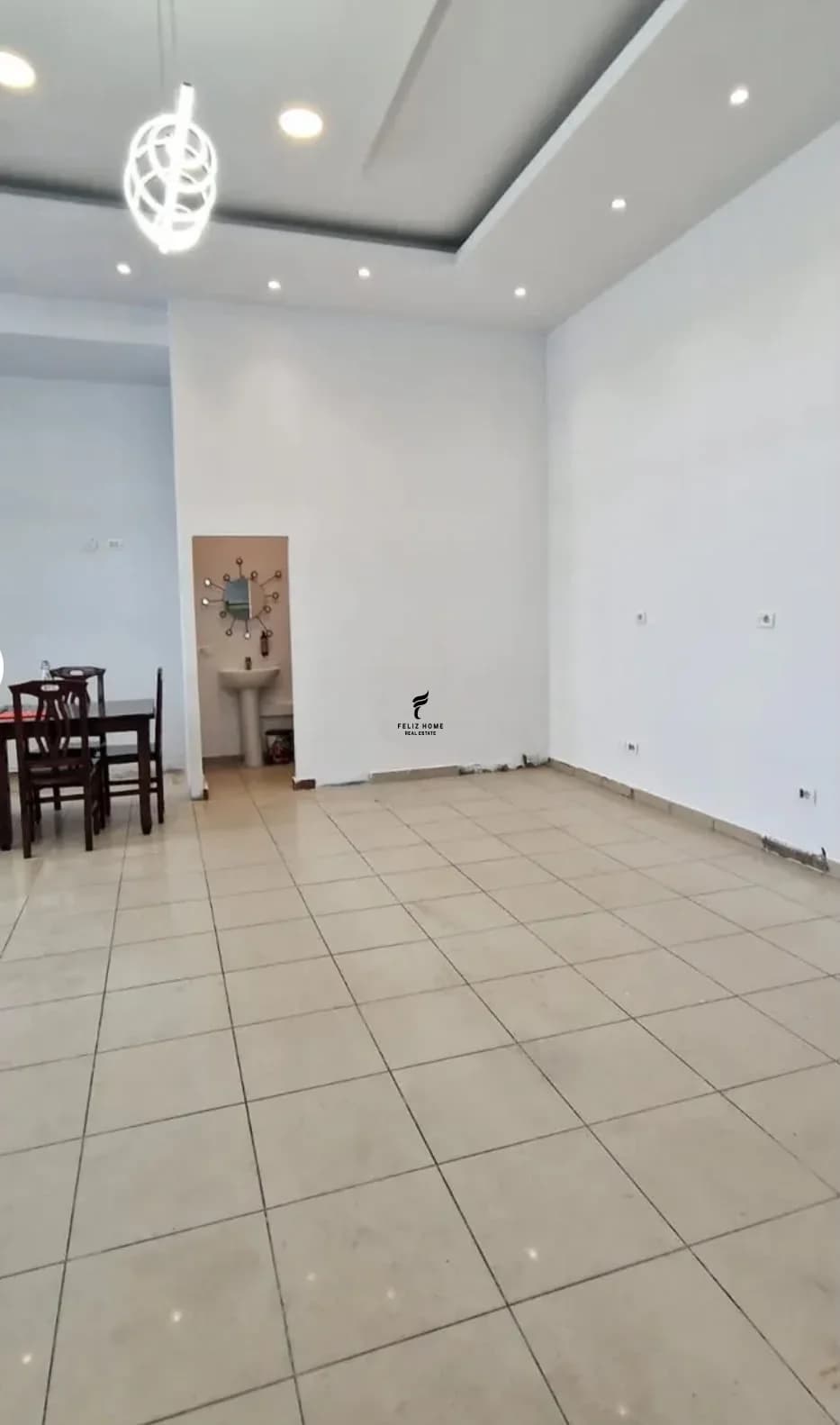 ZYRE ME QERA 102 M2 ZOGU I ZI 95.000 LEKE 4
