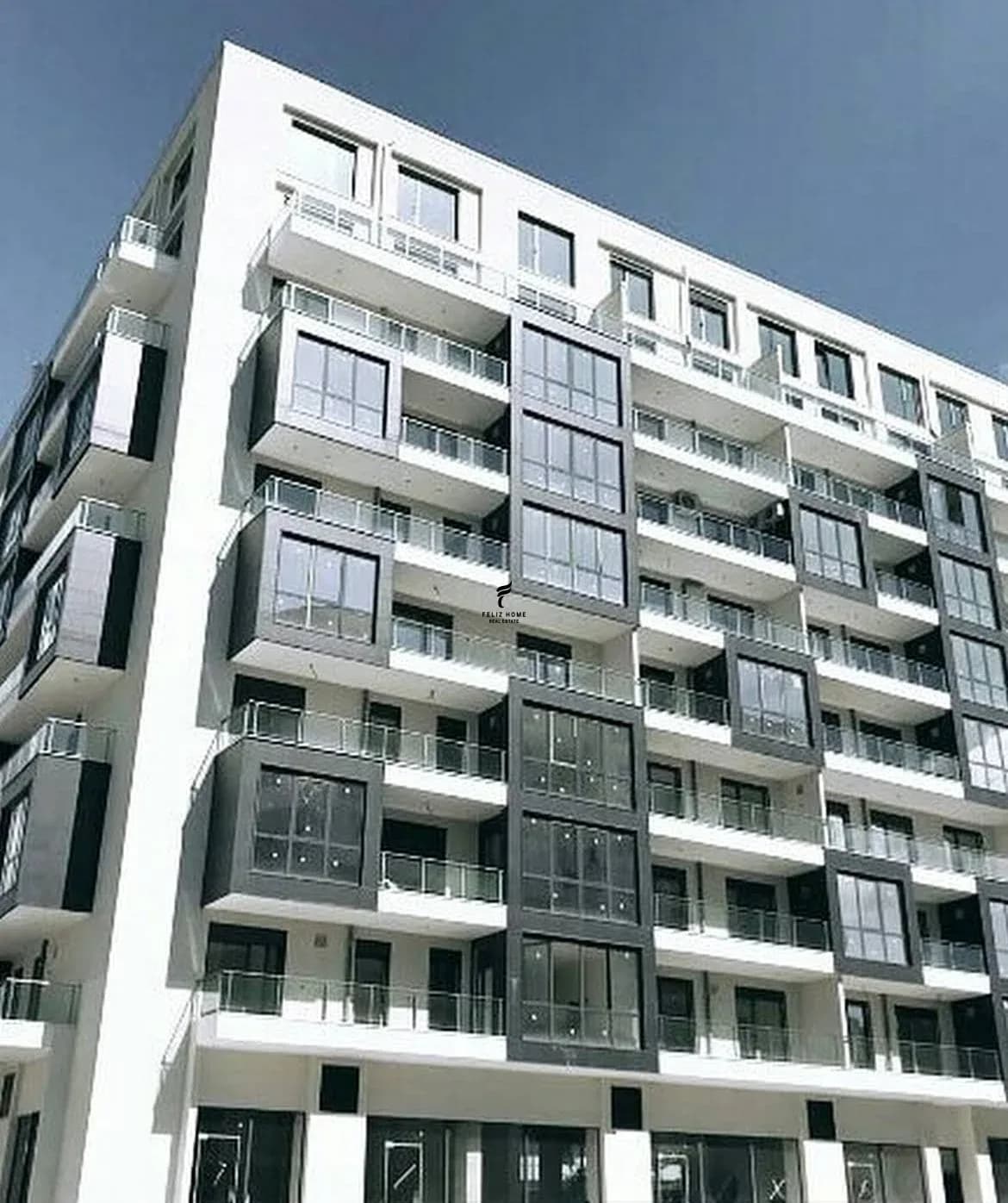 SHITET APARTAMENT 2+1 RRUGA NDRE MJEDA 240.000 EURO