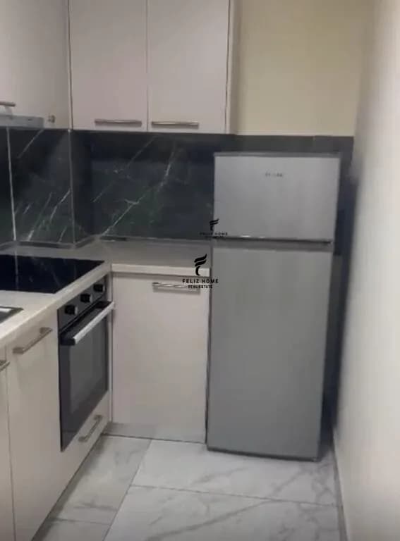 APARTAMENT ME QERA 1+1 ALI DEMI 370 EURO 3
