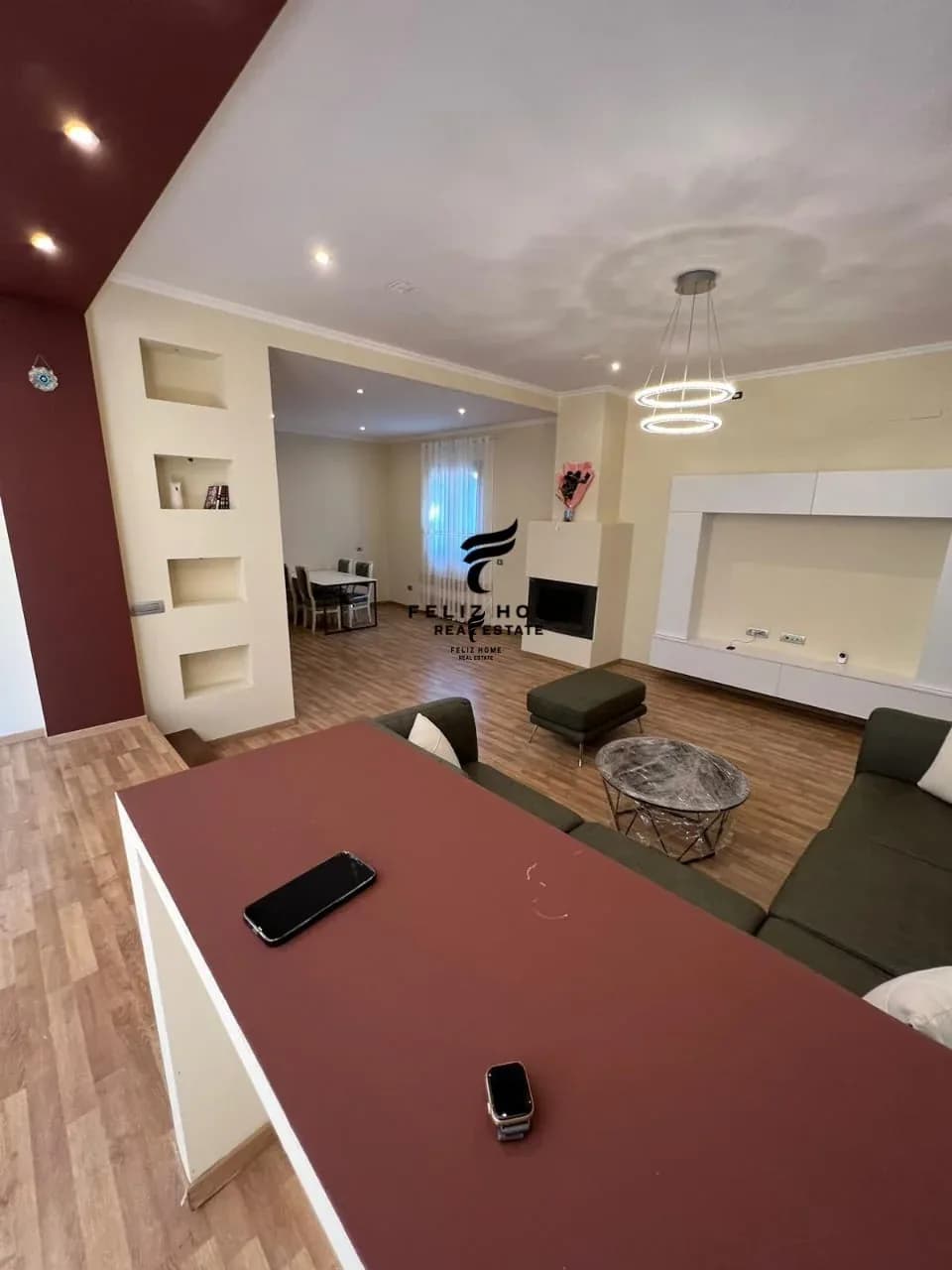 SHITET VILE 3 KATESHE KAMEZ 280.000EURO 2