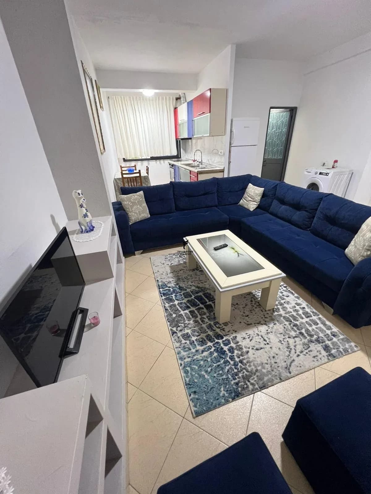 APARTAMENT ME QERA 1+1 5 MAJI 40.000 LEKE 2