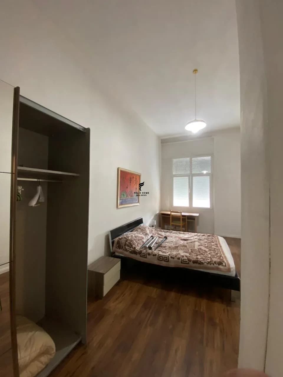 APARTAMENT ME QERA 2+1 ZOGU I ZI 90.000 LEKE 2
