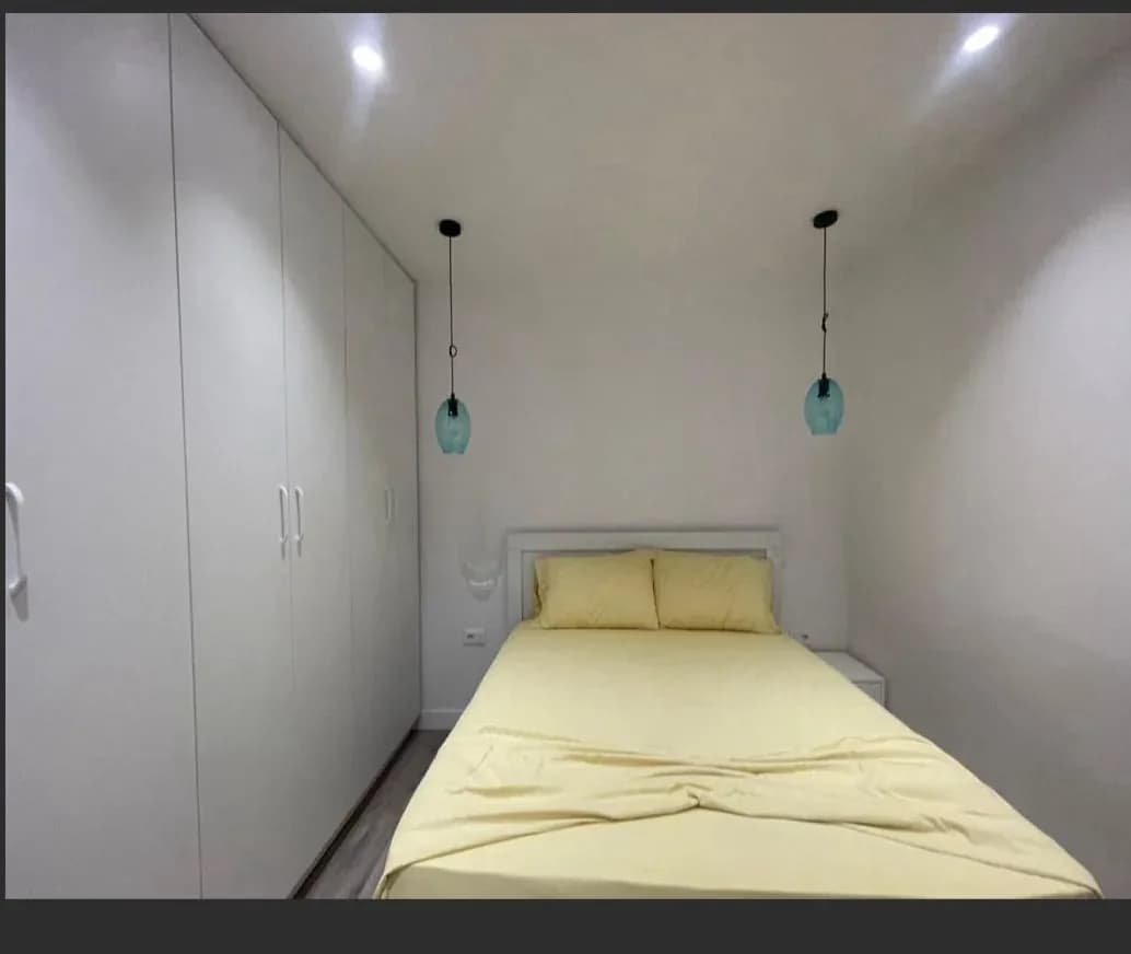 APARTAMENT ME QERA 1+1 RRUGA ASIM VOKSHI 650 EURO 2