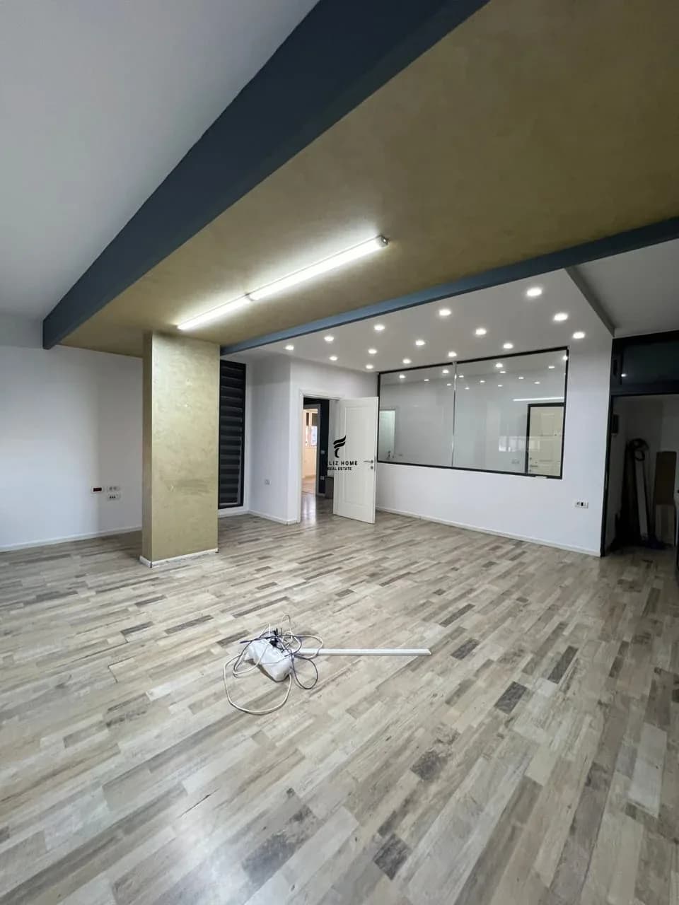 ZYRE ME QERA 110M2 SHESHI WILLSON 140.000 LEKE