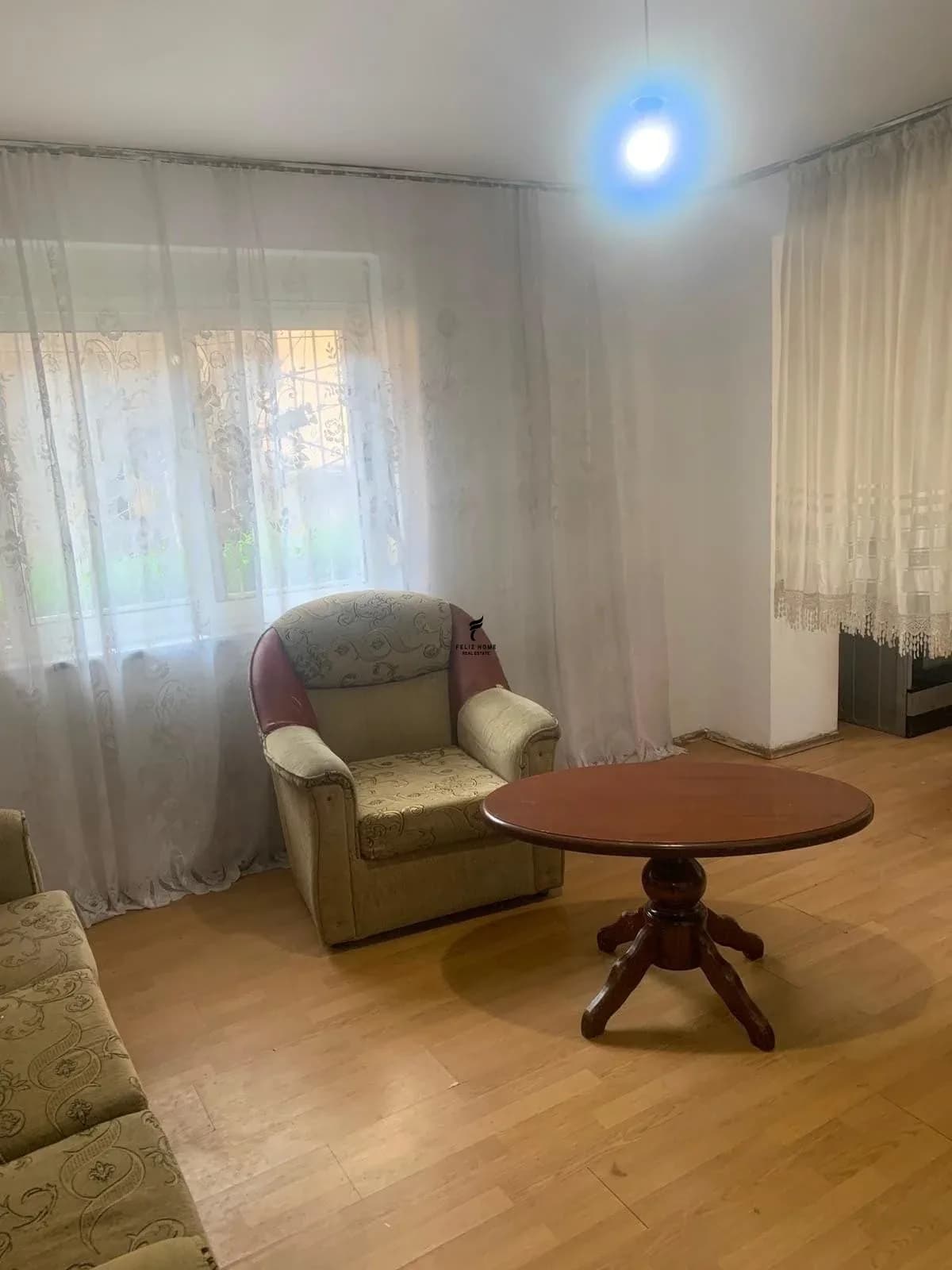 APARTAMENT ME QERA 1+1 RRUGA BARDHYL 40.000 LEKE