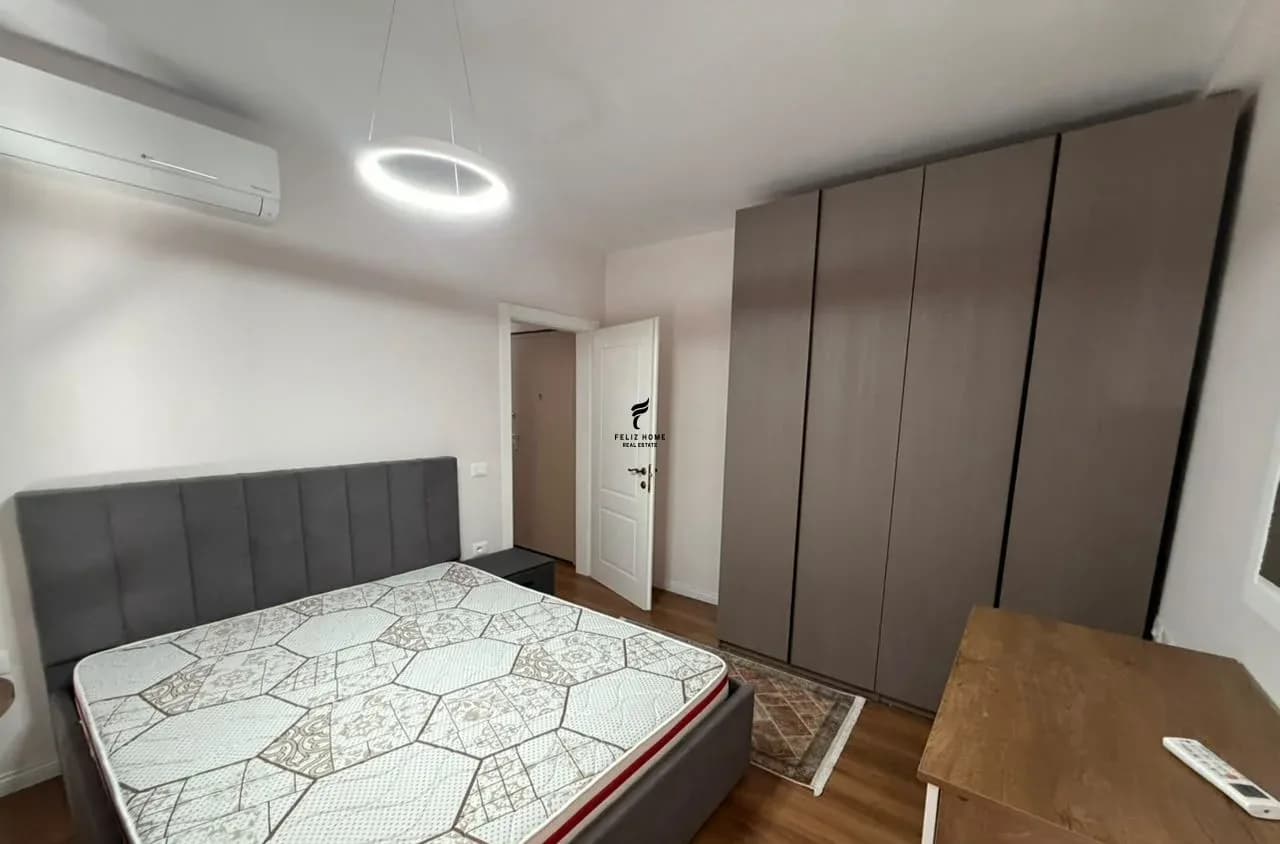 APARTAMENT ME QERA 2+1 QENDER 75.000 LEKE 3